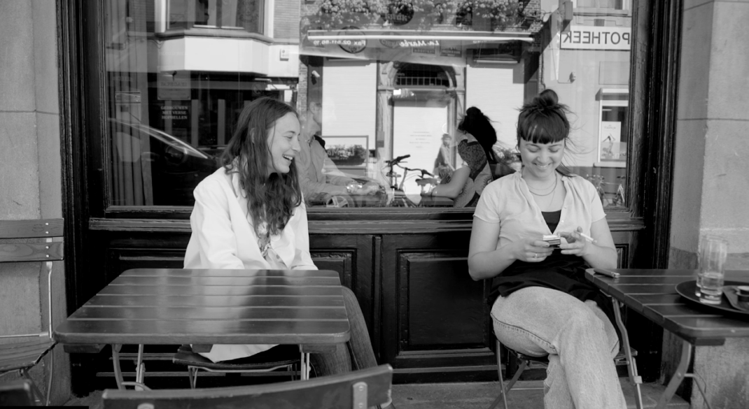 9 SILENCE SIL VOUS PLAÎT